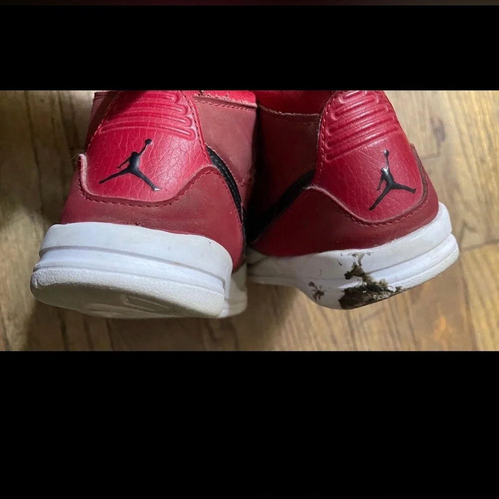Nike Air Jordan 8 Legacy Red Hightops Size 9C